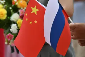 沉默24小时后，中方婉拒普京提议，俄专机将直飞西安，信号不简单图片