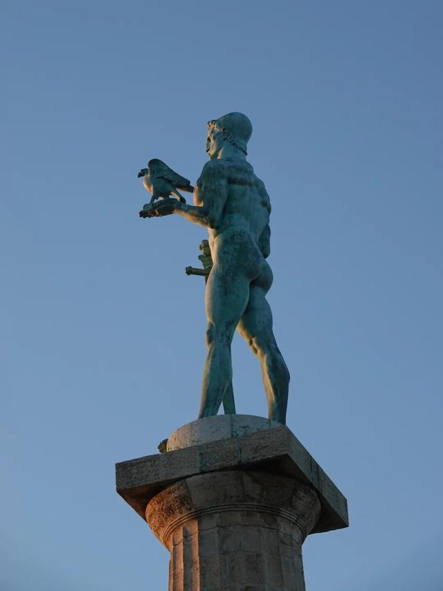 塞尔维亚，一座被轰炸过78天的城市的新生，贝尔格莱德一日游记