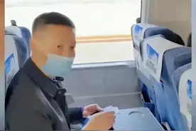 高铁座位纠 纷升级，⁡大律师傲慢拒让座引发众怒图片