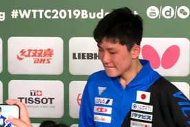 轰10-0，4-0打哭日本张本智和，混合世界杯：世界第一王楚钦连胜图片
