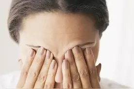 从血稠到血栓就这么简单！身体有4个异常，血液可能已黏稠像浆糊！越早发现越好图片