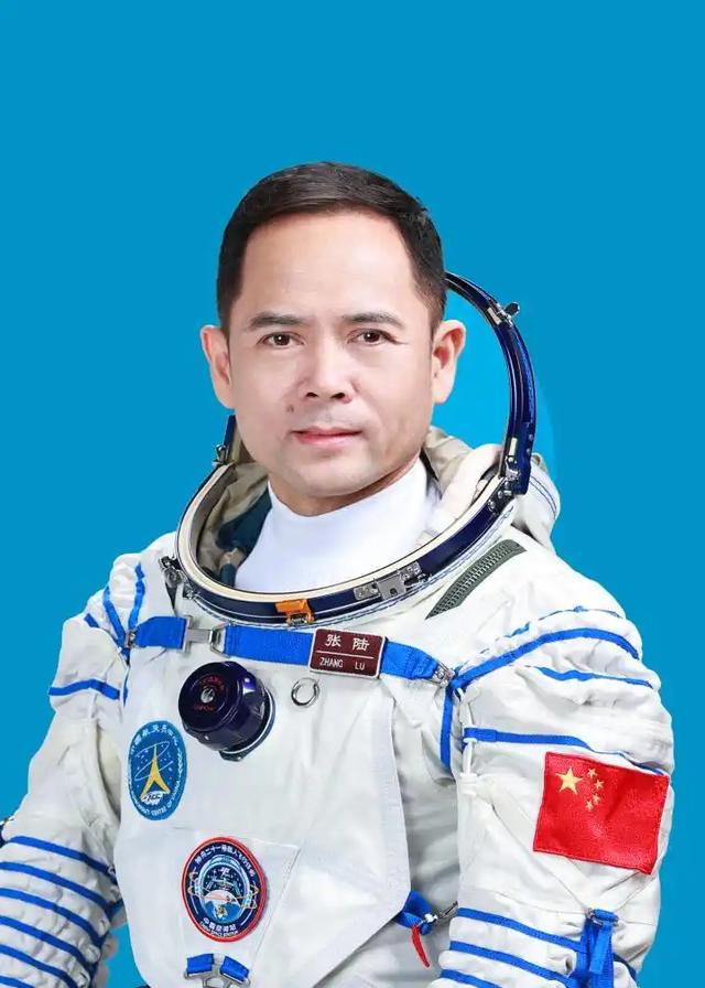 神舟二十一号升空!现在的问题是,导师上天了,组会还开吗?