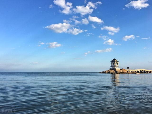 逃离帝都计划：5 座看海小城，周末玩海全攻略