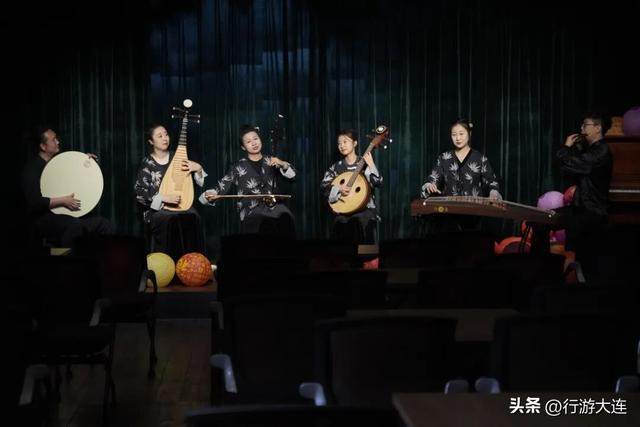 大连东关街十五号院有多好逛？曲艺、展馆、非遗、市集一站体验！