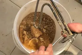 电热水器设置65℃还是70℃？一年清2次水垢，才发现我一直是错的图片