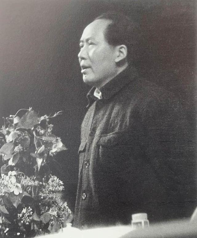 毛主席曾预言：这两个国家将来对中国最大威胁	，如今果然应验