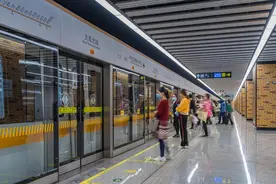 4号线，北京最重要的地铁线图片