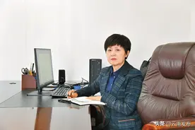 筑梦现代化 共绘新图景丨全国政协委员侯桂芬：把边疆各族人民的心声带上会图片