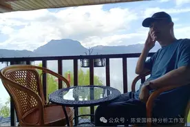 陈爱国：梦见赤身裸体走在大街上，从六个角度深入剖析图片