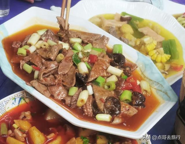 又一惊喜！成都超低调古场镇，是318国道第一站，好吃的巨多！