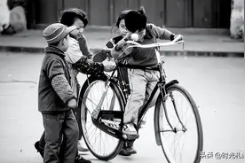 新中国第一辆自行车是哪个牌子？你的第一辆自行车是什么？图片