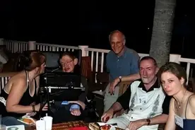 萝莉岛名单公布后，盎撒人开始反击！离跟犹太人撕破脸剩最后一步图片