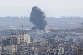 打的就是美军，美国战机在叙利亚被导弹击落，飞行员生死未卜图片