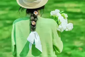 头像63 ‖ 绿色系女生头像图片