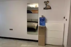 山东一女子将车库改住房，装修好给婆婆住，晒到网上却“炸锅”了图片