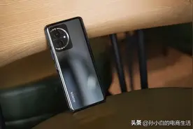 华为Nova12对比荣耀100，性能差距明显，差价600元该怎么选？图片