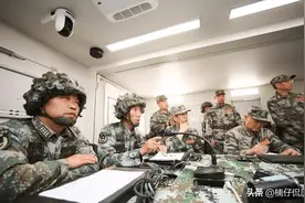 军队副职和参谋长到底谁大？军衔可能相同，作用大有不同图片