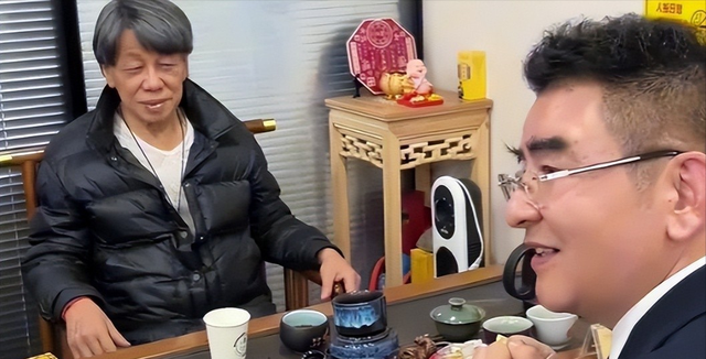 陈光标怒撕遮羞布：梁小龙哪里是病死，分明是被折腾死的！