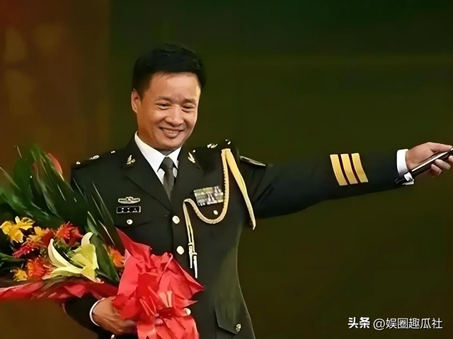 父亲是外交部部长，岳父是歌唱家阎维文，他偏要靠自己杀出血路