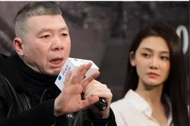 冯小刚直言：她太能装了，永远红不了，更别说拿奖了图片
