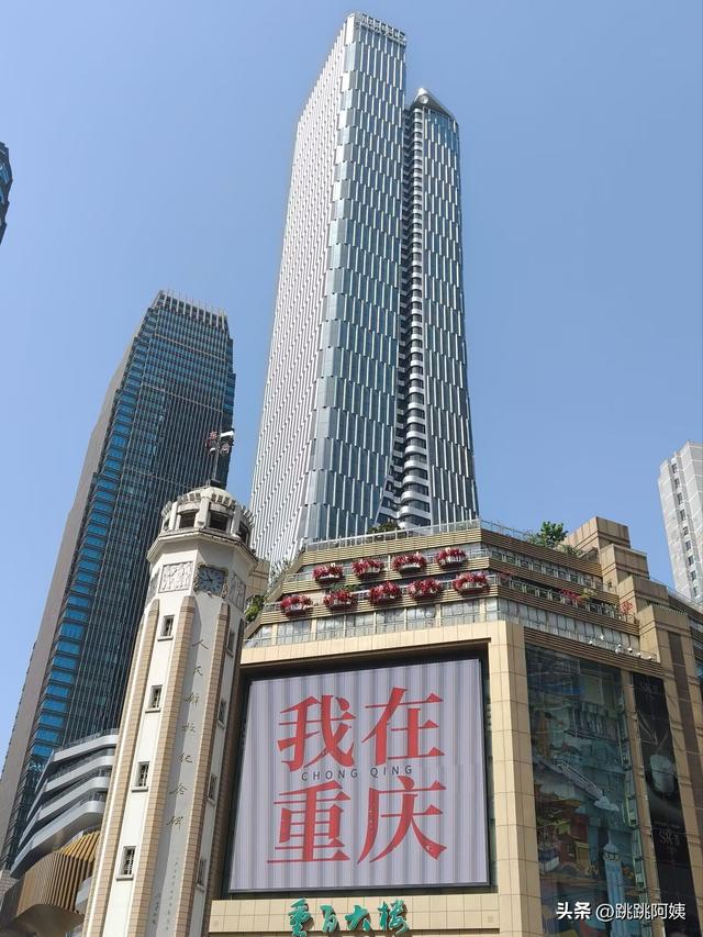 向往318川藏线的人太多，请听我一句劝，中老年人千万别盲目跟风
