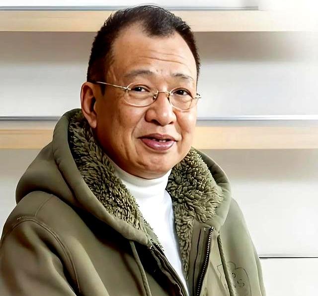 人在做天在看！许绍雄去世私生活被扒，撕开了娱乐圈的“体面”