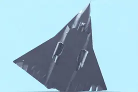 第六代战斗机，可以说是个“怪胎”图片