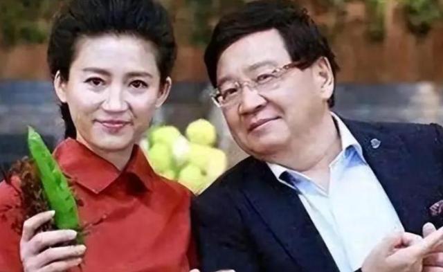“余生好好走	”	，知名央视主持人王小丫，病床上的留言令人泪目