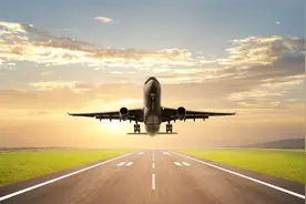 民航换季后 成都每天有两班直飞新加坡图片