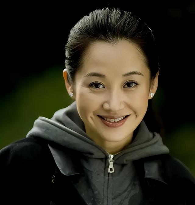 一生“风流成性、老少通吃”，被称女人中极品的她，却56岁还单身