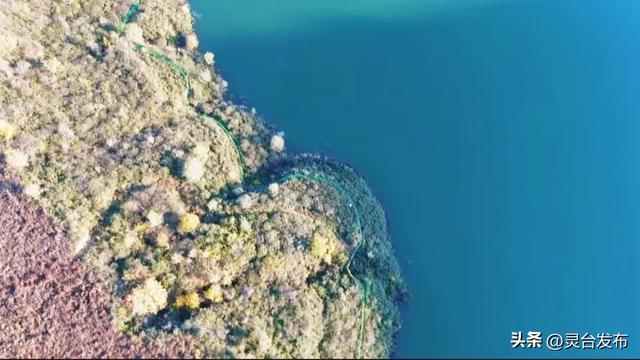 把灵台秋韵的山水诗意 都藏进这个秋天里