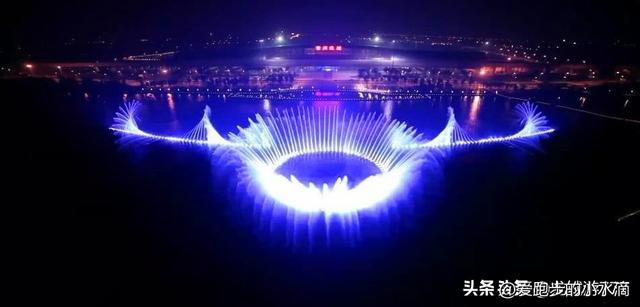 常州新龙湖音乐喷泉：水影之间的科技与浪漫