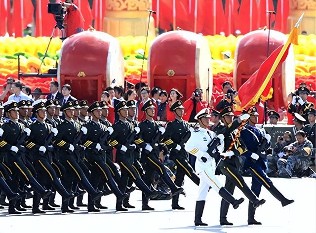 倒计时8天，特朗普不来看阅兵，普京先派人来北京，日本传出杂音