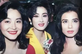 看了林青霞，和12位顶级美女的合影，李安说的话我终于相信了图片