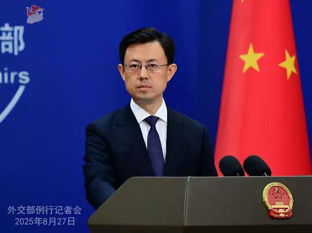 日本砸560亿搅黄北京阅兵，军报下场直接开怼。
