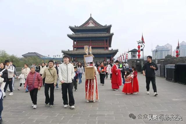 【陕西】张占稳：古城西安一日游