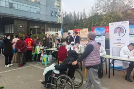 南京鼓楼模范西路社区：多元志愿服务弘扬新时代雷锋精神图片