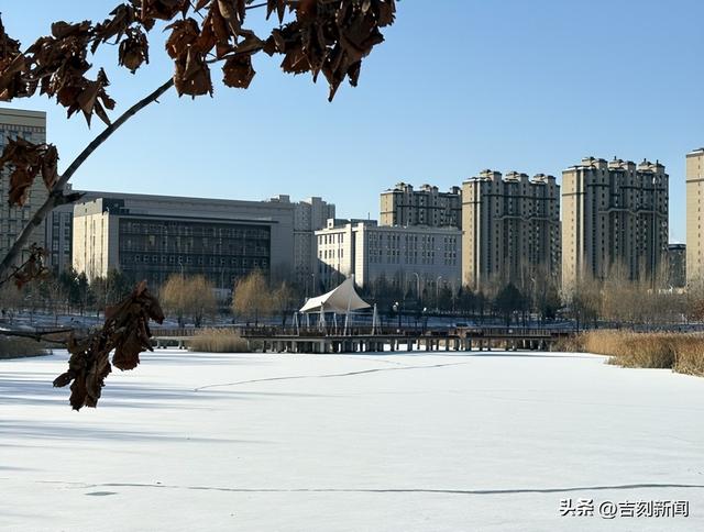 长春各大公园，雪后成“打卡热地”