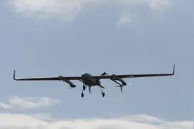 普京都没想到，乌军无人机千里奔袭，目标竟是自己的龙兴之地图片