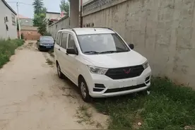 浅谈五菱宏光图片