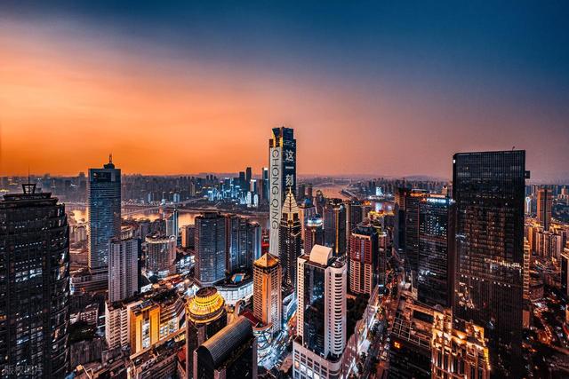 中国最大的工业城市，拥有40多座工业区，却发展出众多网红景点