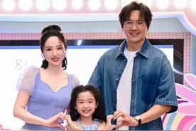 董璇高云翔为女儿庆生，网友直呼复婚，知情人曝高云翔已再婚生娃图片