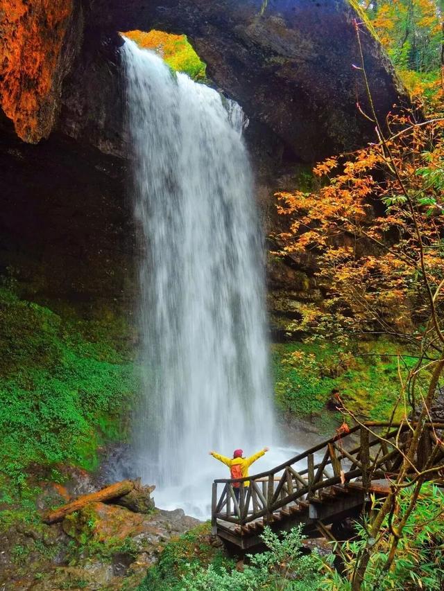 神图有了！在龙苍沟，出片还不是手拿把掐