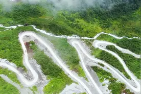 中国不能没有墨脱！全国最后通公路的县城，2/3的土地被印度控制图片