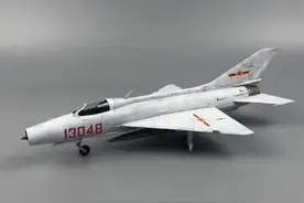 歼7加速退役，歼10该何去何从？能卖给朝鲜和巴铁吗？图片