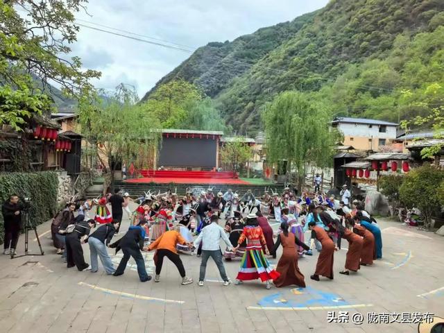 文县文旅融合再添新活力群文活动点亮全域旅游新图景