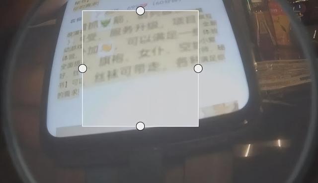 499隔衣服摸胸！私人影院暗藏涉黄：299元起步撕丝袜，还有更过火