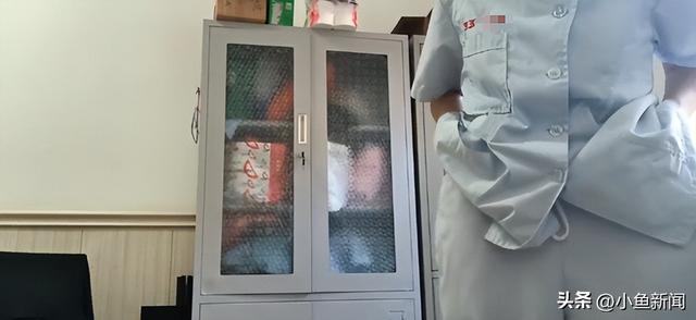 一医院多名女护士换衣时被偷拍？“摄像头疑似安装在更衣室桌子上”，多方最新回应