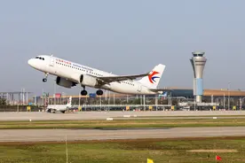 合肥机场“五一”前后部分航线将推出特价票图片