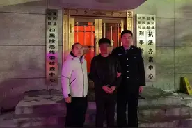 雇佣大车运苞米，半路上连苞米带车都“丢”了图片